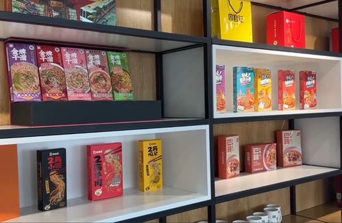 新華全媒 三季度增速轉正 消費市場總體穩(wěn)定恢復